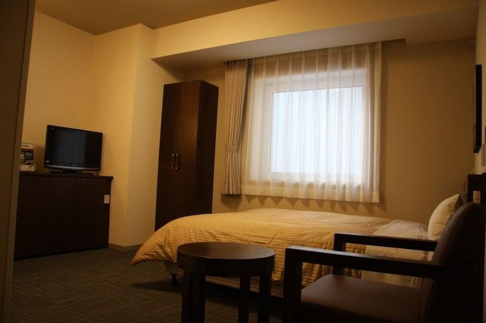 Hotel Route-Inn Sapporo Chuo Buitenkant foto